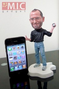 FANBOYS AND GIRLS- STEVE JOBS DUKKEN