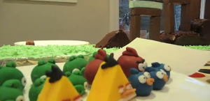 ANGRY BIRDS FØDSELSDAGSKAGE