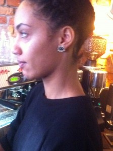 SPACE INVADERS ANGRIBER KVINDEØRE