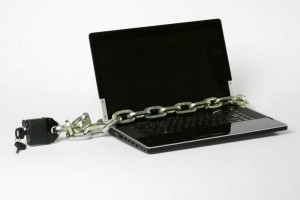 BESKYT DIN MOBILTELEFON OG LAPTOP MOD TYVERI