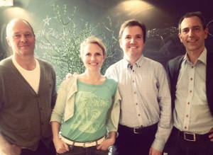 ELEKTRONISTA #29 VIL VI BETALE FOR AVISINDHOLD PÅ NETTET?