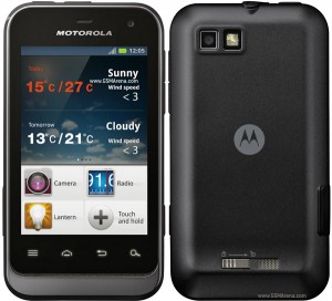 ELEKTRONISTA TESTER DEN HÅRDFØRE MOTOROLA DEFY MINI