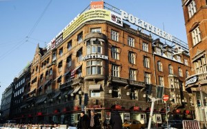 NU KOMMER POLITIKEN.DK TIL AT KOSTE