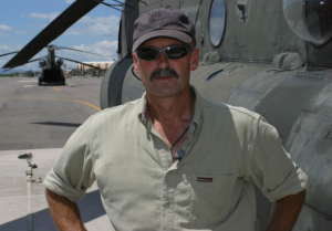 TRÆN SOM BS CHRISTIANSEN OG SMID JULEFEDTET