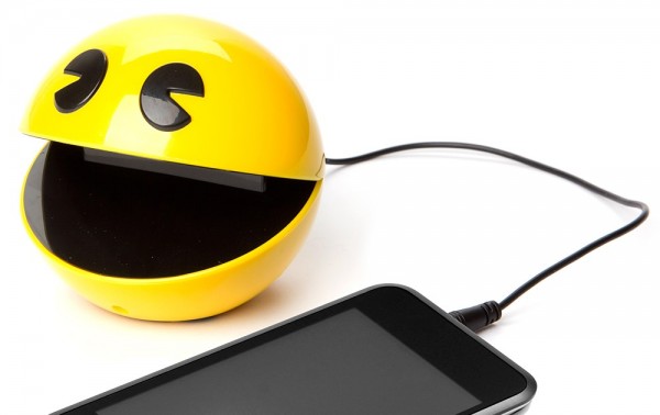 SKRU OP FOR MUSIKKEN MED RETRO PACMAN HØJTTALER