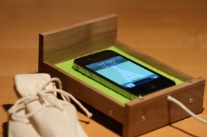 MED IPHONE UNDER DYNEN