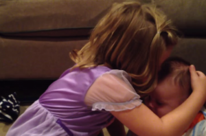 “Han må aldrig blive voksen” 5 årigs sammenbrud over livets realiteter