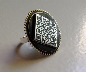 Hey, der er et stykke musik i mit smykke!