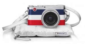 Stilfuldt Leica kamera i Moncler edition