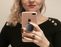 Genial popsocket knap til mobilen letter hverdagen