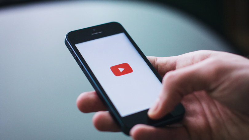 Guide- sådan taler du med dit barn om Youtube