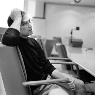 Ondt i nakke og hoved? Måske er diagnosen tech neck