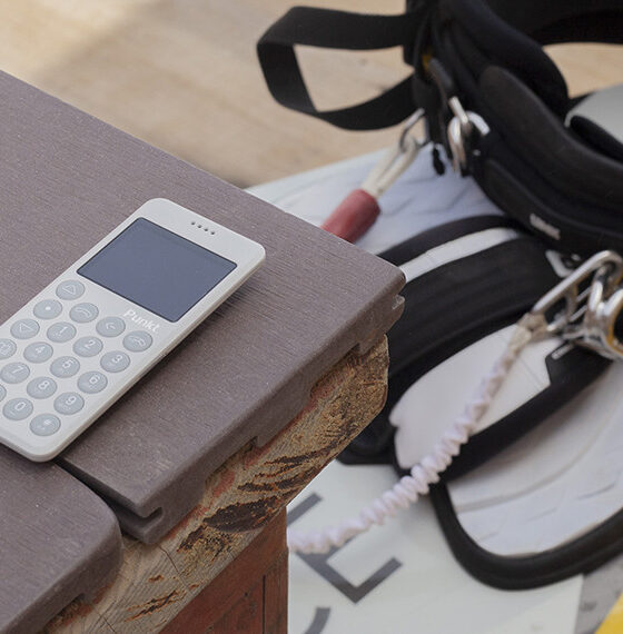 De unge elsker dumb phones, og måske burde du også gøre det